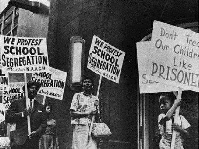 School_segregation_protest