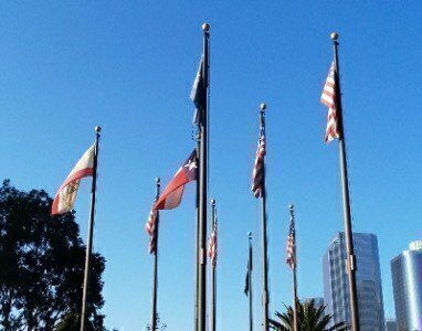 Court_of_Historic_American_FlagsLos_Angeles400