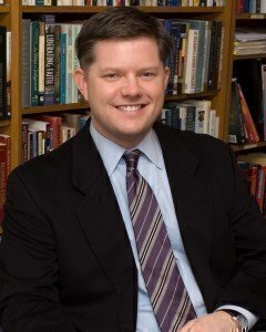 Erik Owens headshot