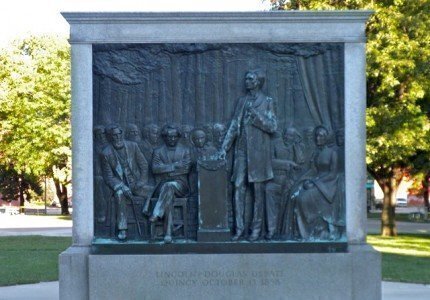 Lincoln_Douglas_memorial