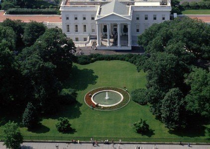 North-lawn-1987