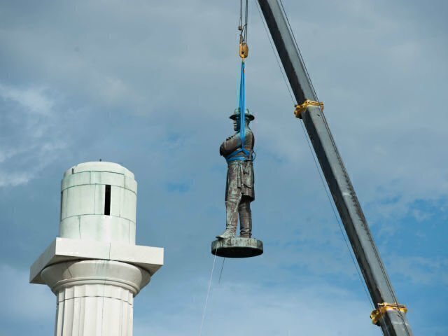 Confederate monuments debate heads to the courts