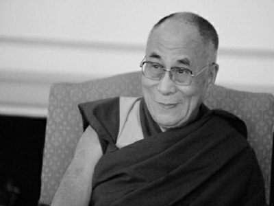 Dalai Lama to receive 2015 Liberty Medal at the National Constitution ...