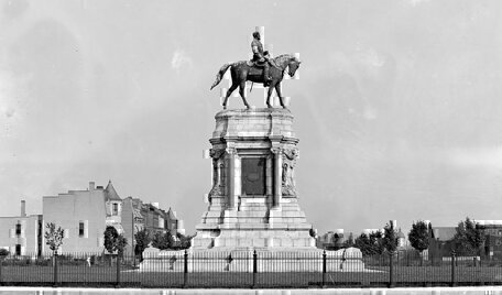 Explaining the fight over Virginia's Robert E. Lee statues | Constitution  Center