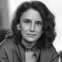 Deborah Pearlstein headshot